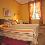 De La Bouriane 3*