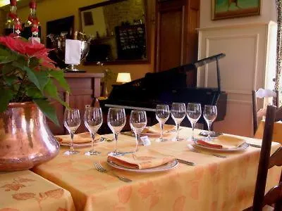 De La Bouriane Отель 3*