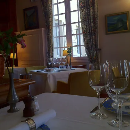 Hotell De La Bouriane