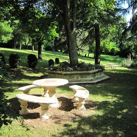 De La Bouriane Отель Гурдон-ан-Керси