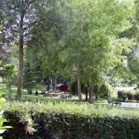 De La Bouriane 3* Гурдон-ан-Керси