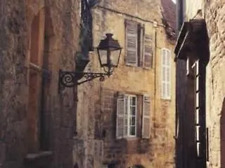 De La Bouriane Отель Гурдон-ан-Керси