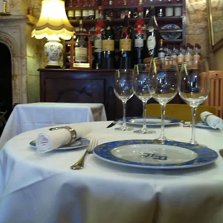 De La Bouriane Hotel