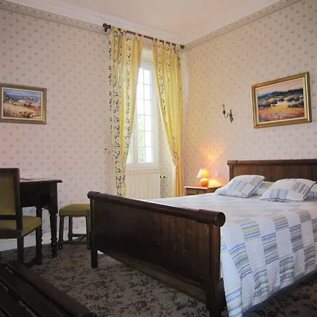 Hotel De La Bouriane