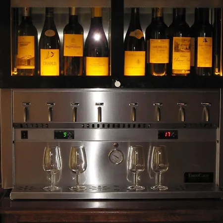 Hotel De La Bouriane 3*